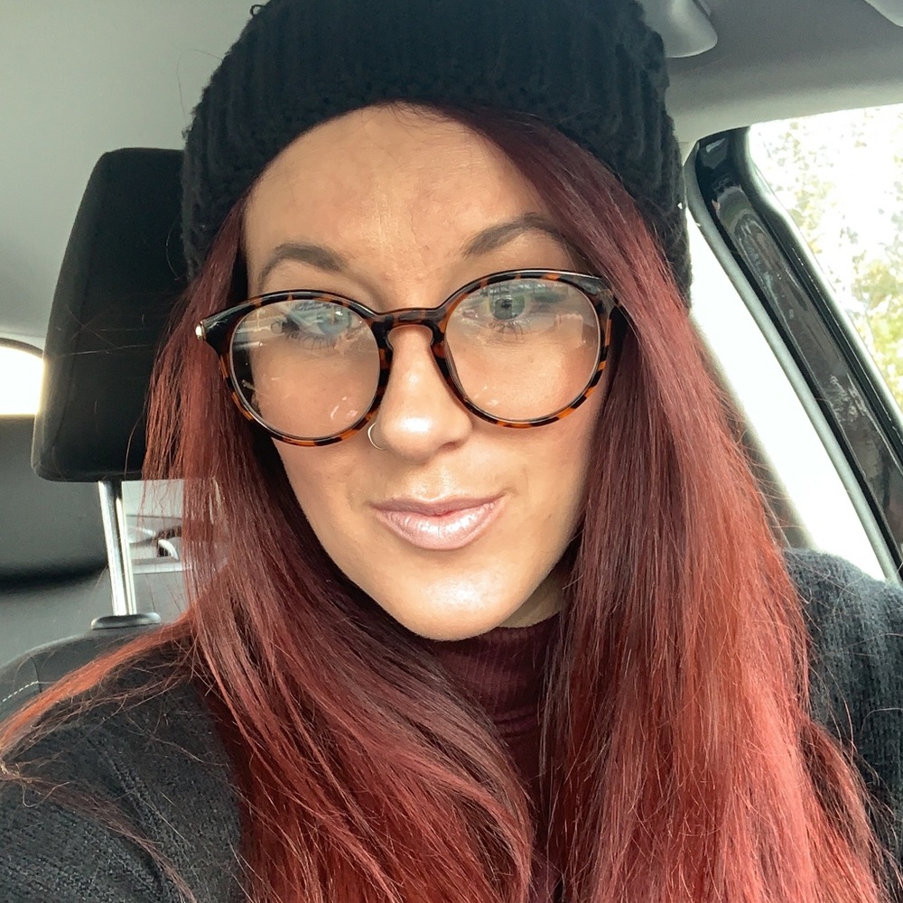 Meet your Posher, Kay